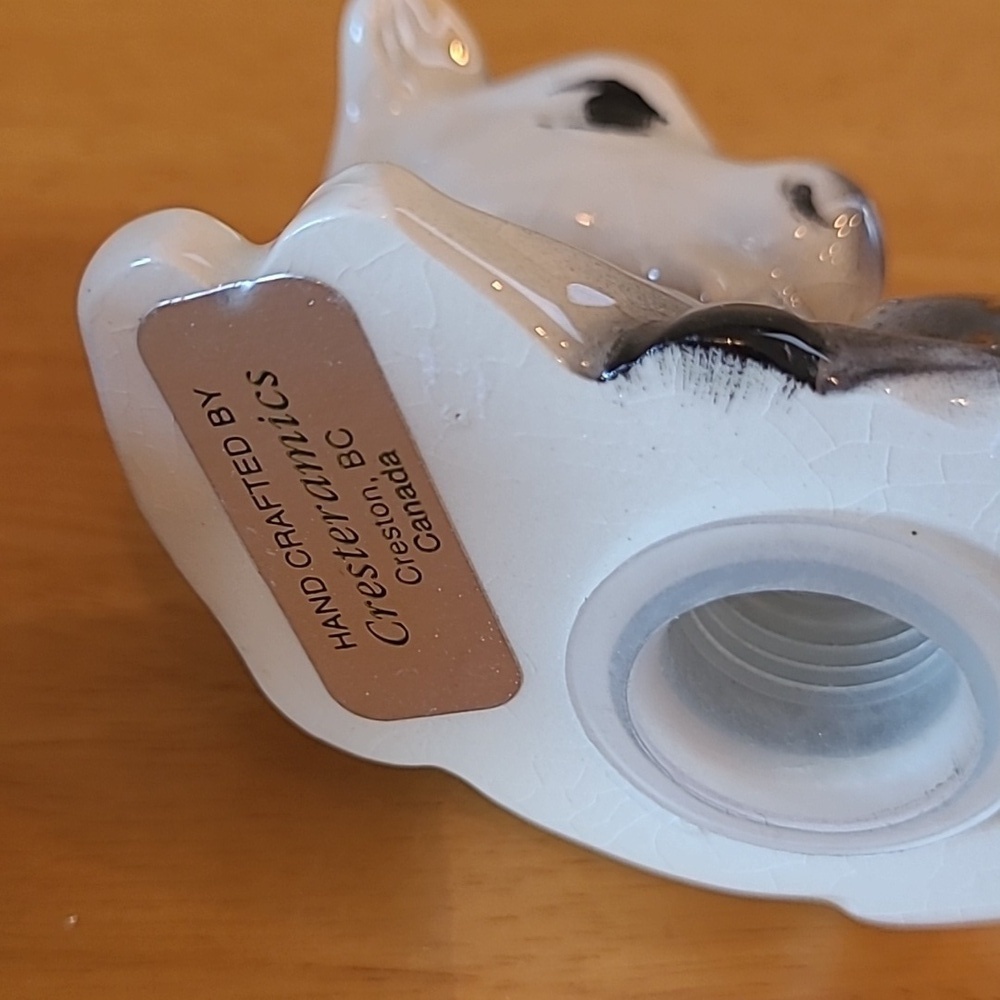 VINTAGE Handcrafted Ceramic Cow Salt and Pepper Shakers - Picture 8 of 14